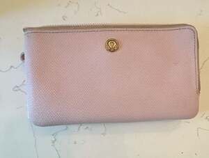 Lululemon Athletica Double Zip Textured Wristlet Wallet in Pale Pink